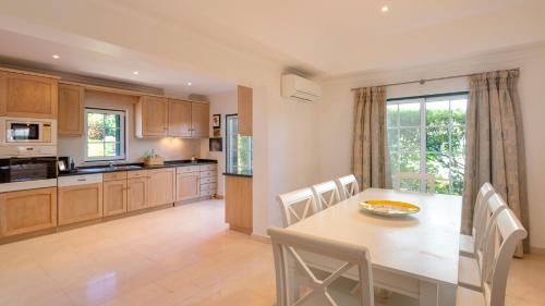 Kitchen, Martinhal Quinta Family Resort in Qinta do Lago