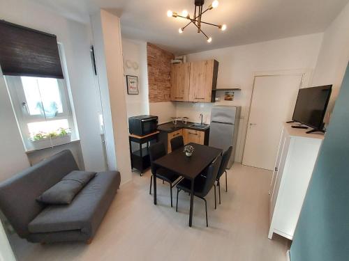 ApartmentsGarda - Velia 23