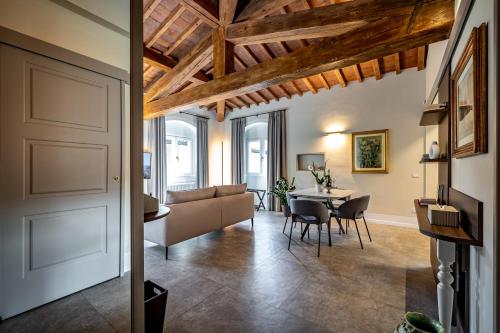 Le Torri by Dimora Collection - 18th-Century Palazzo Suites in Florence - Adults Only 3