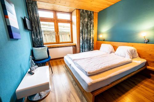CURUNA Hotel-Garni B&B - Tap to explore photos