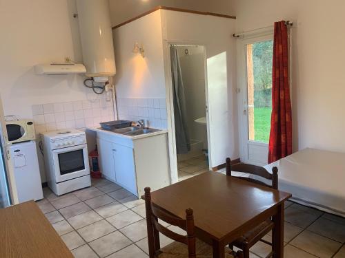 Camping Familial, paisible, mobil home , chalet & emplacement nue 5
