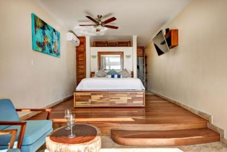 Casa de Playa- transportation & cooks included! in Playa del Carmen, Mexico