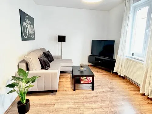 Zentrales City Apartment bis 4 Personen mit Küche und Wohnzimmer - 54m² in Hannover, Deutschland