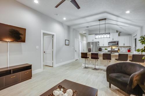 Montgomery Home with Patio and Grill Near Lake Conroe in Montgomery, USA