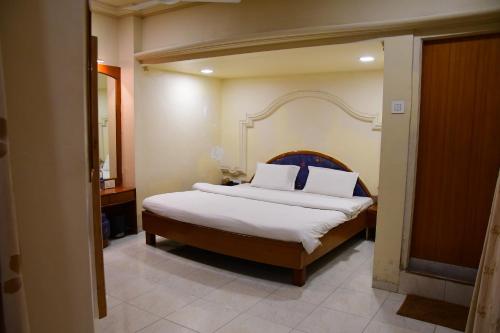 Hotel Shripad Continental