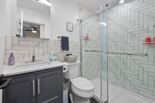 10Min to NYC - 2BR/2.5Bath-3Beds-Free Parking-No Chores in Hoboken, USA