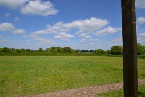 Twin Barn Shepherd’s Huts Twin Barn Shepherd’s Huts
