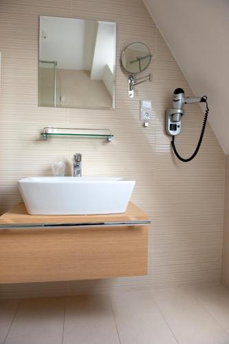 Hotel Karpatsky Dvor - image 11