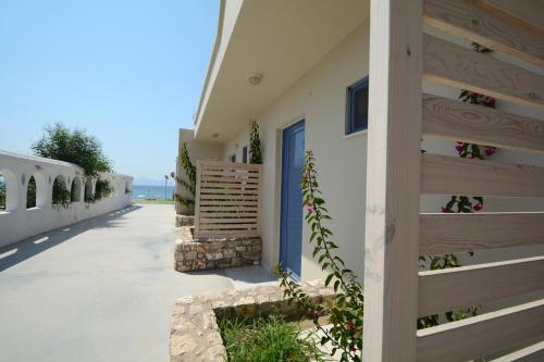 Kordistos Hotel - image 7