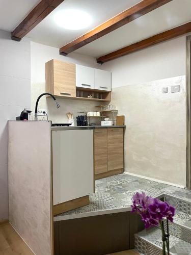 Apartment image 10