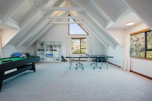 Absolute Beachfront Luxury Accommodation