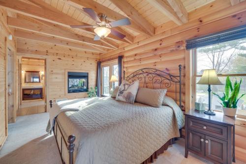 Modern Log Cabin with Rec Room, Steps to Lake! Modern Log Cabin with Rec Room, Steps to Lake!