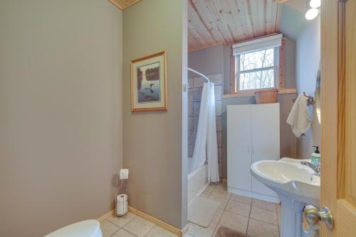 Modern Log Cabin with Rec Room, Steps to Lake! Modern Log Cabin with Rec Room, Steps to Lake!