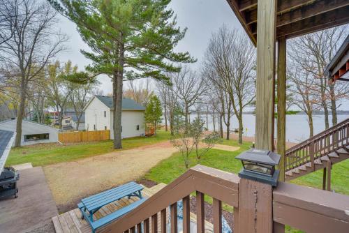 Modern Log Cabin with Rec Room, Steps to Lake!