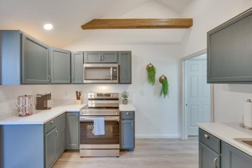 Pet-Friendly Pennsylvania Retreat with Fire Pit! in Lebanon, USA
