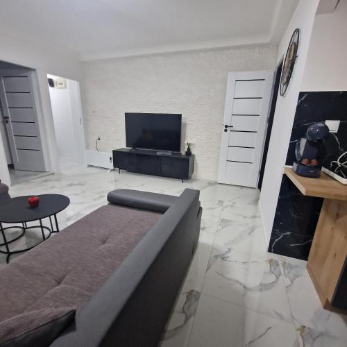 APARTMAN MAYA 2