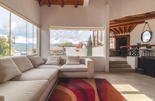 Top location with private pool, Valle de Bravo (foto 9)