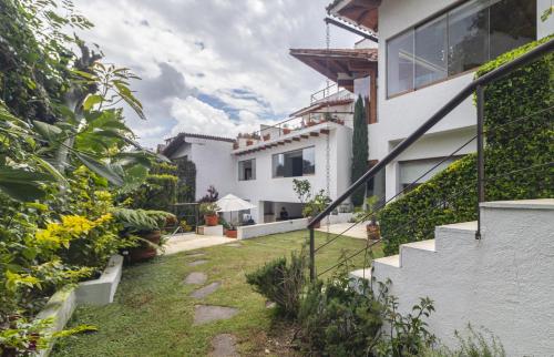 Top location with private pool, Valle de Bravo (foto 7)
