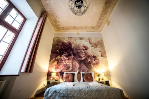 CracWoW K8 No.1 Apartment, Cracovia