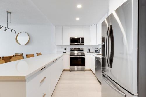 3Bed getaway Sunny Isles Ocean Reserve Miami in Sunny Isles Beach, USA