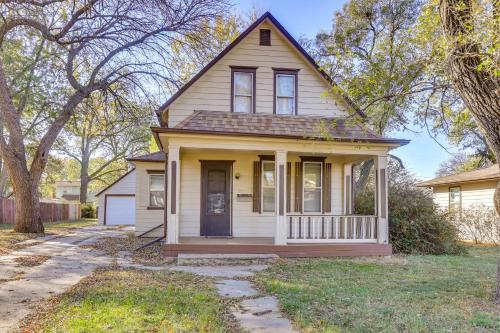 3 Mi to Golf - Beatrice Vacation Home! in Beatrice