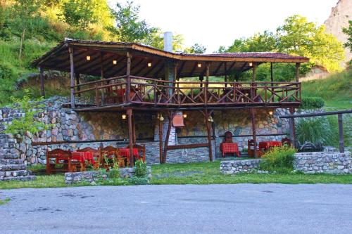 Melnik Pyramids Guesthouse