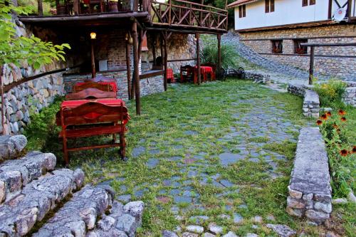 Melnik Pyramids Guesthouse