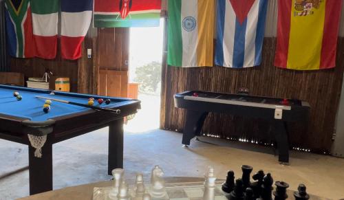 Rose Quartz - 1 Bed with Mountain Views - Kundalini Lodge in Grattai