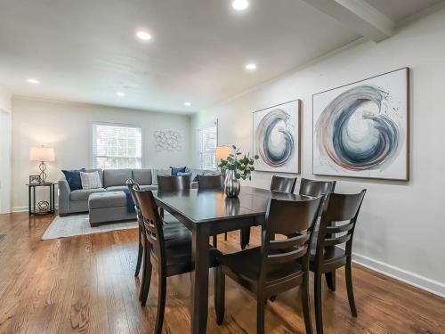 4 Bedroom Plaza Charmer Pet Friendly, Kansas City (foto 9)