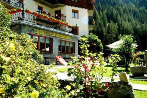 Hotel Le Campagnol - Champoluc