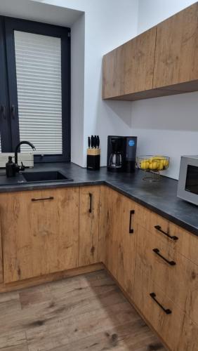 Létesítmények, Luksusowy Apartament, Duży Parking, 24h, 2 sypialnie, salon, kuchnia, pralnia, monitoring, 95mkw (Przestronny Luksusowy Apartament, Klimatyzacja, Duzy Parking, Zameldowanie 24h, 2 sypialnie, salon, ) in Steklin