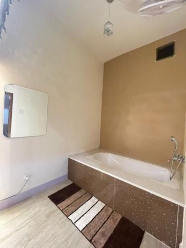 Deluxe King Room room in Tattva Paying guesthouse