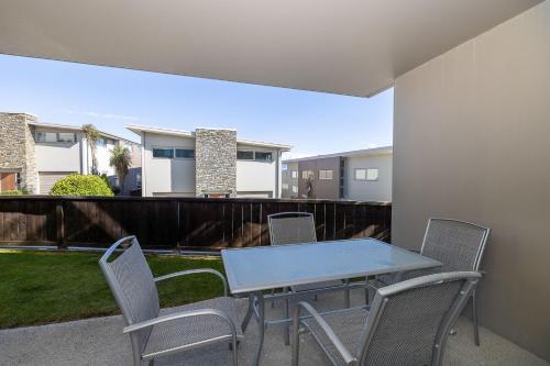 Apartment with Garden View image 10