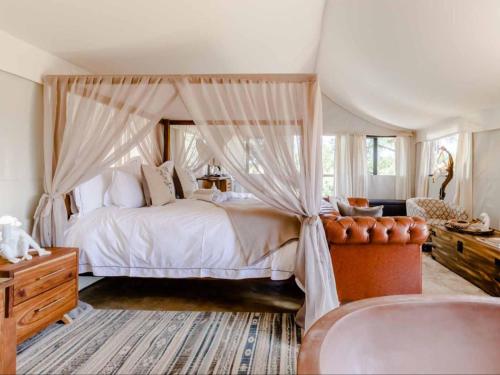Umkumbe Bush Lodge - Luxury Tented Camp - Kruger National Park