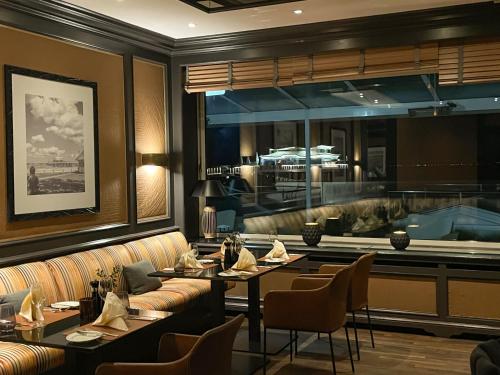 Restaurant, Grand Hotel Seeschlosschen SPA & Golf Resort in Timmendorfer Strand