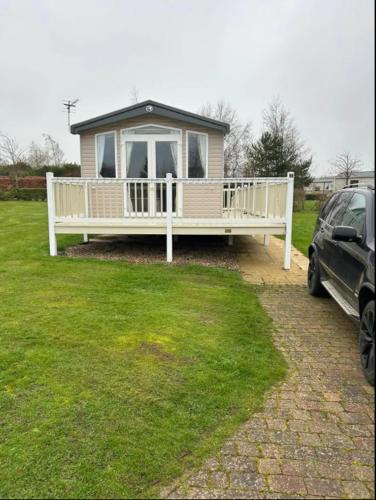 Luxury 8 Berth-Wheelchair Access