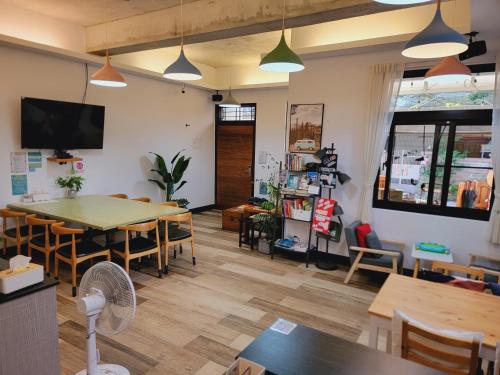 Red Rose B&B漫楓宿民宿 桃園市民宿110號 Red Rose B&B漫楓宿民宿 桃園市民宿110號