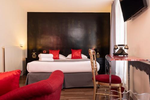 Paris Legendre - image 14