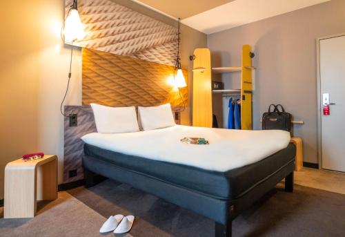 Double Room image 5