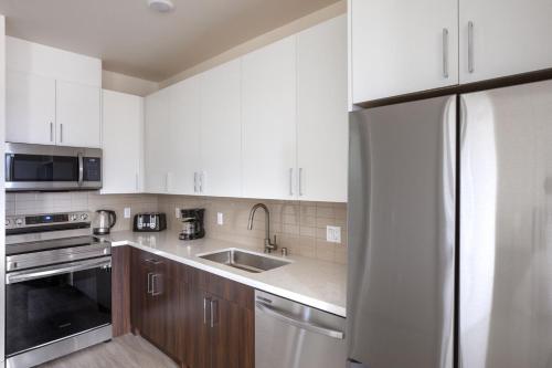 North Park 1br w rooftop wd nr bars shops SAN-33 in San Diego, USA