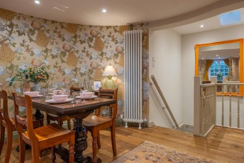 Iekārtas, A fairy-tale luxurious cottage - The Tea Caddy in Layham