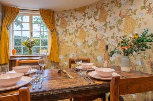Iekārtas, A fairy-tale luxurious cottage - The Tea Caddy in Layham