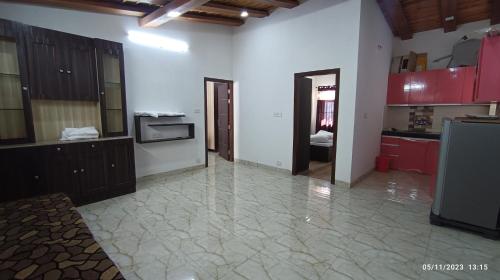 Nature's Lap Homestay - 2BHK Apartment