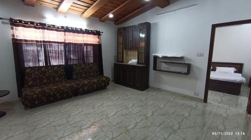 Nature's Lap Homestay - 2BHK Apartment