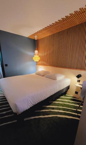 Hotel Joinville Hippodrome - image 12