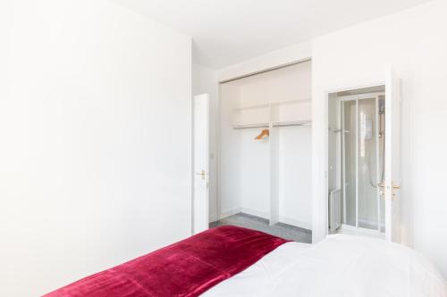 Anchor House - image 12