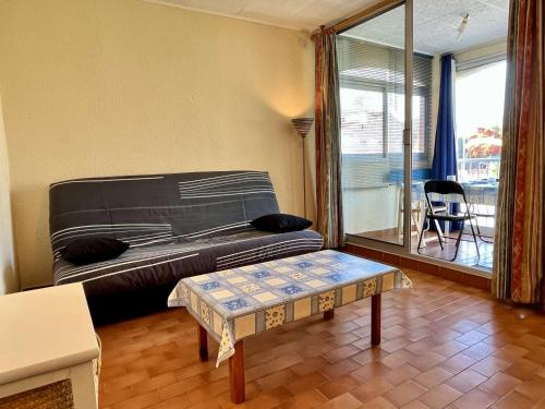 Appartement Argelès-sur-Mer, 1 pièce, 4 personnes - FR-1-225-17 - Location saisonnière - Argelès-sur-Mer