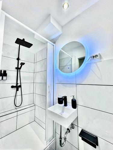 REGENCY Apartments - Traumhafte zentrale 40m2 Wohnung mit Kinoleinwand, WiFi und Netflix, Hannover (fotografie 5)