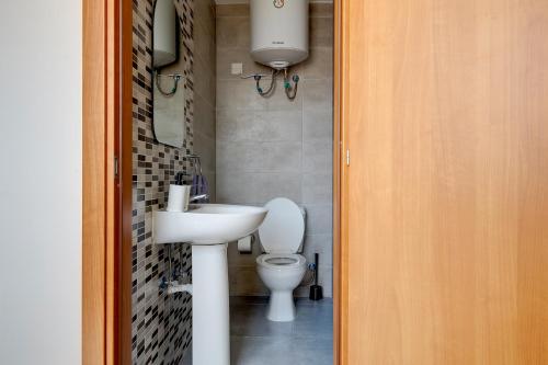 Two-Bedroom Apartment image 9