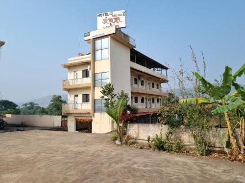 B&B Pune - Ambadnya Lodge - Bed and Breakfast Pune